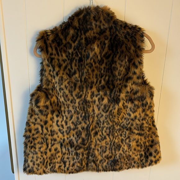 J crew faux fur vest - Picture 4 of 5